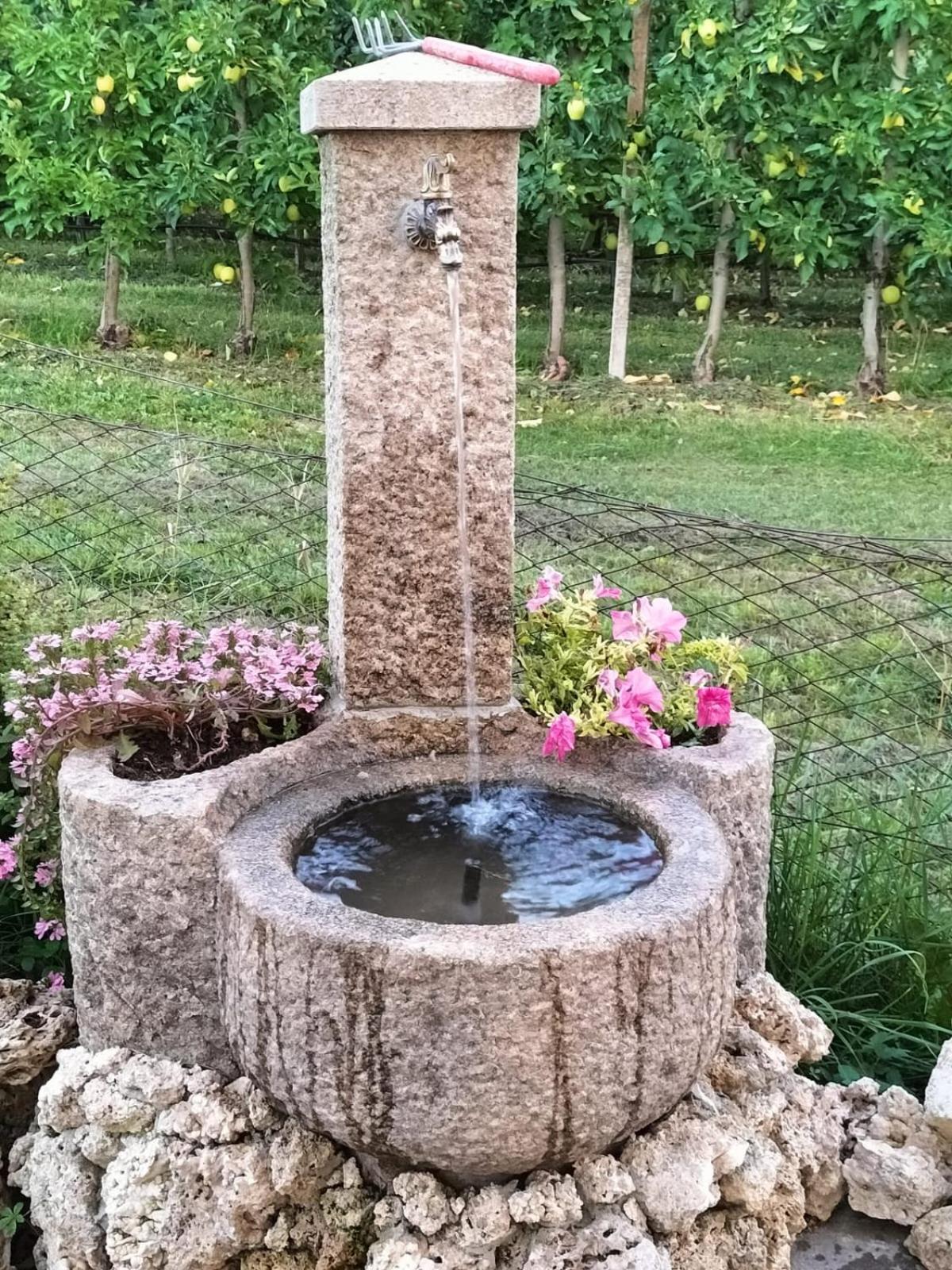 I Girasoli Sanzeno Exteriör bild